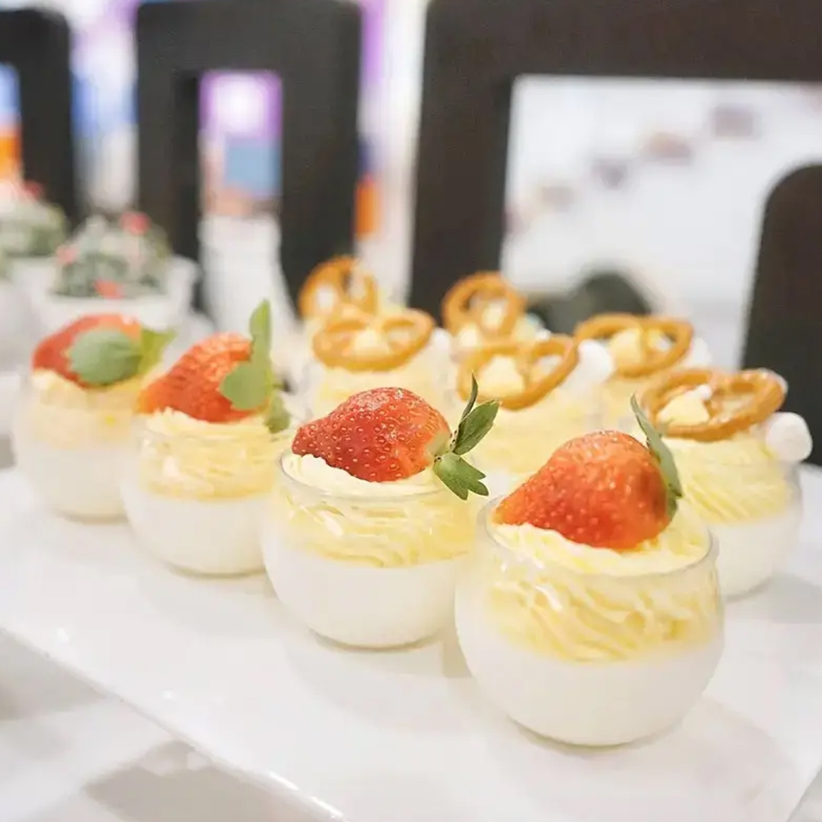 Cangkir Makanan Penutup Plasti - Champagne Tower Set ulasan dan harga